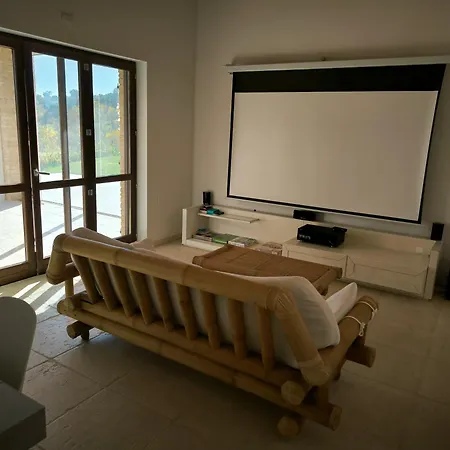מלון Del Sole: Con Piscina Riscaldata Uso Esclusivo